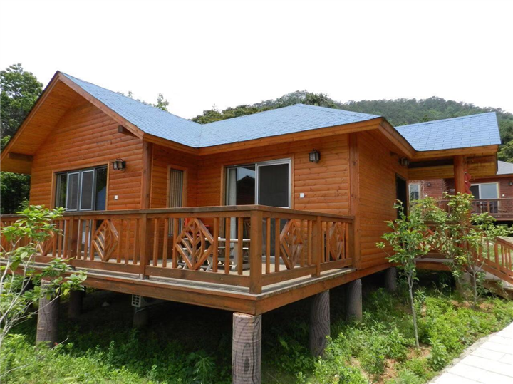 青岛防腐木木屋