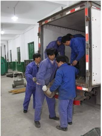 抚松搬家搬厂 