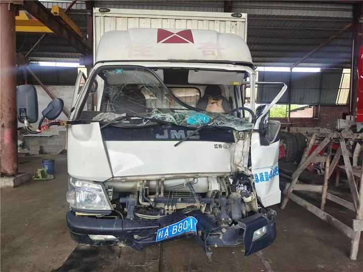 南宁回收报废车