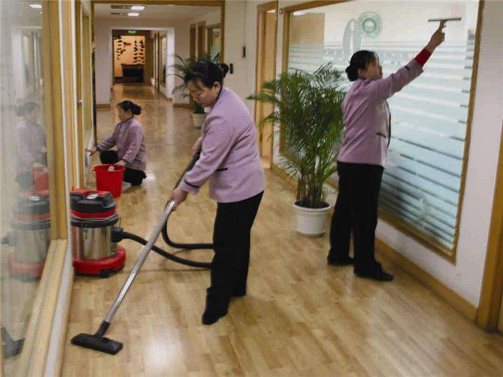 清镇办公室保洁