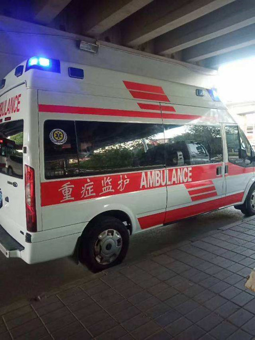 成都救护车出租