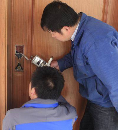 丰县开锁公司师傅电话多少 