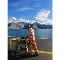 西藏道路交通标志和标线