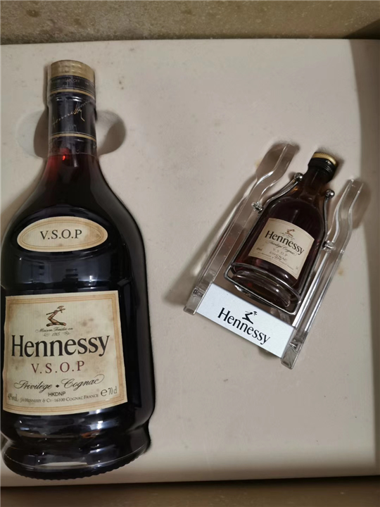 临沂回收老酒 