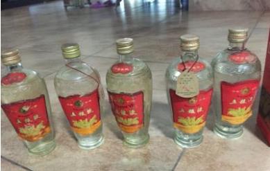 赤峰陈年老酒回收 