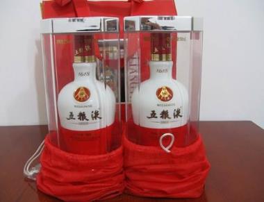 赤峰老酒回收 