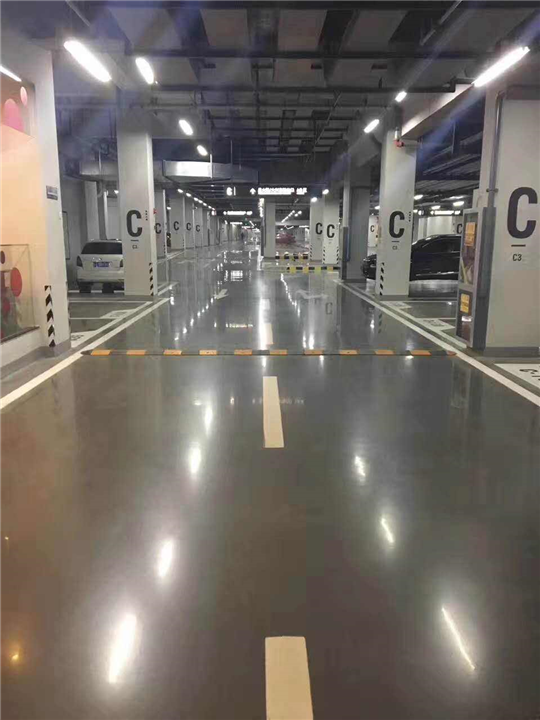 停车场固化地坪