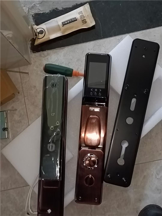 廊坊开锁换锁芯服务热线是多少