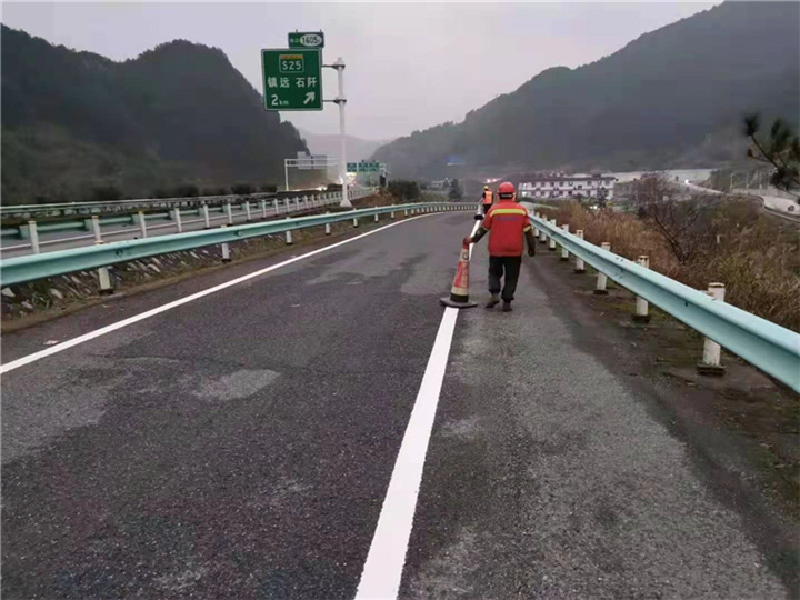 贵阳道路划线