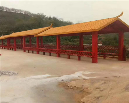 鲁山防腐木长廊1
