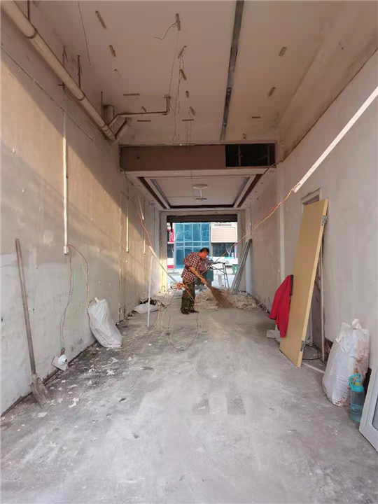 聊城建筑砸墙