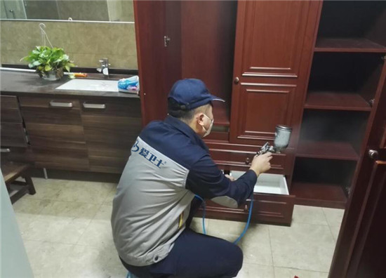 济南历城区爱卫士除甲醛公司为中海珑湾进行室内甲醛检测治理