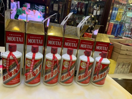 保定回收茅台酒五粮液 
