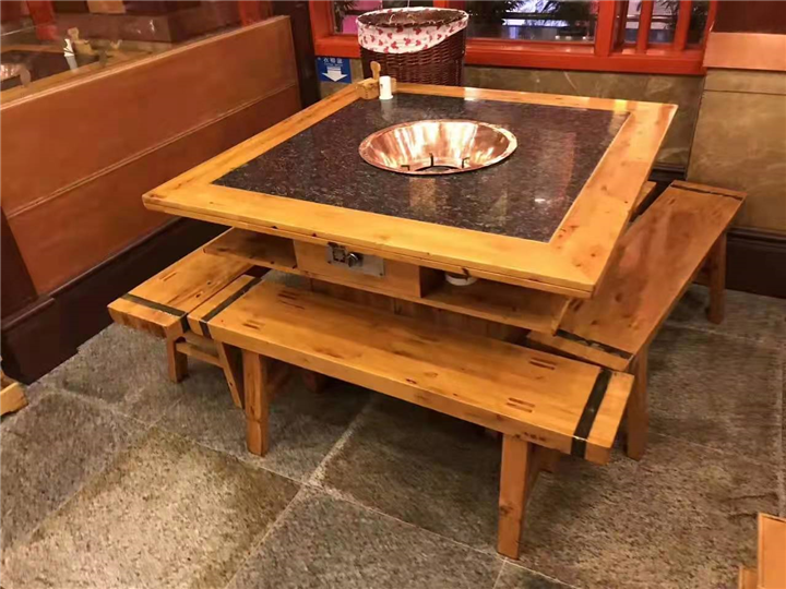 驻马店无烟火锅厂家介绍清洗红外线烧烤炉烤盘的方法 