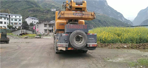 吊车