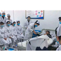 贵阳中职护理专业 