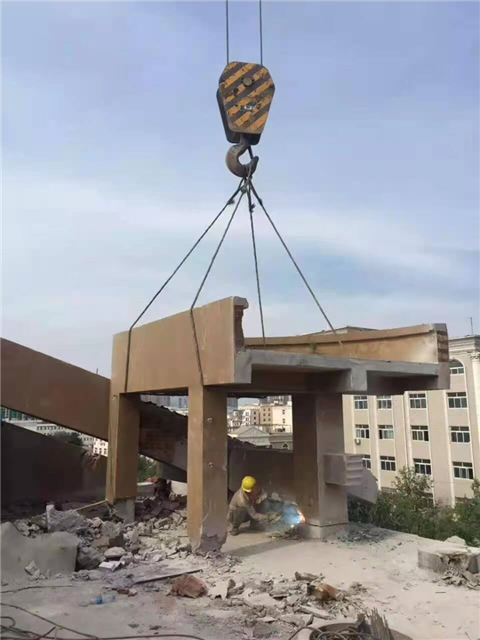 桥梁切割
