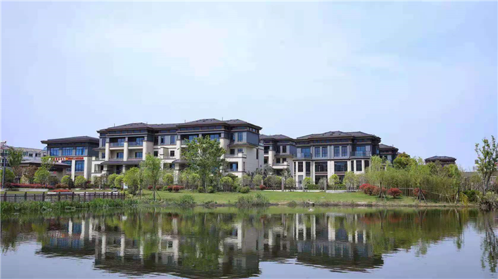 东湖金悦 