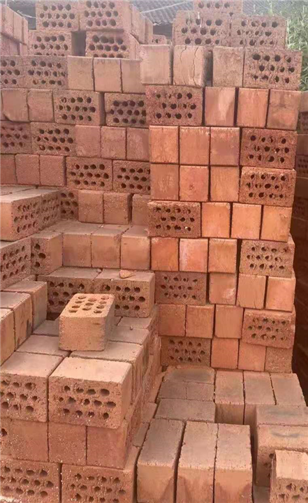 使用年限久空心砖