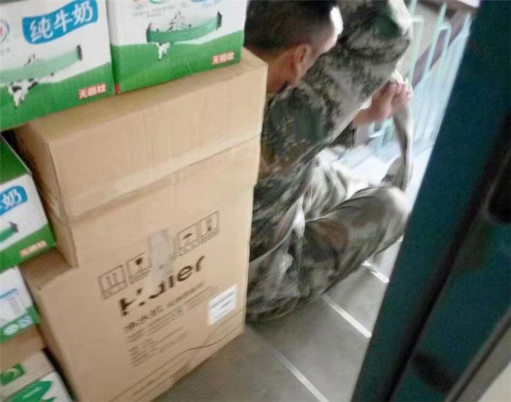 兄弟搬家场景一五