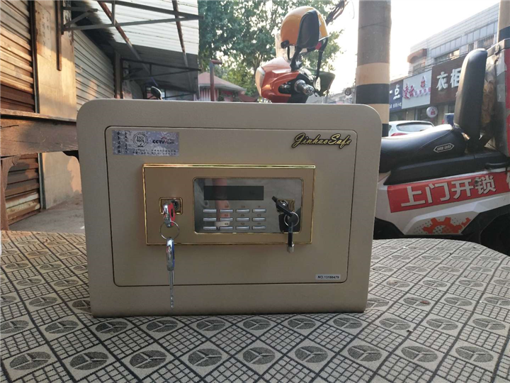 高港开锁电话