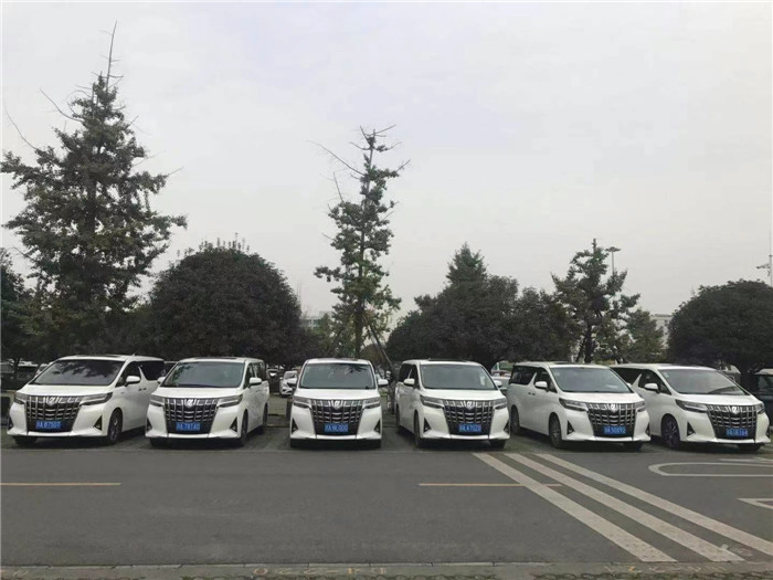 乐山商务车出租