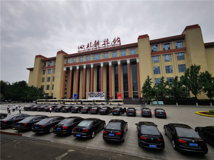 成都汽车租赁