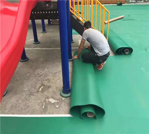 乌鲁木齐幼儿园地板