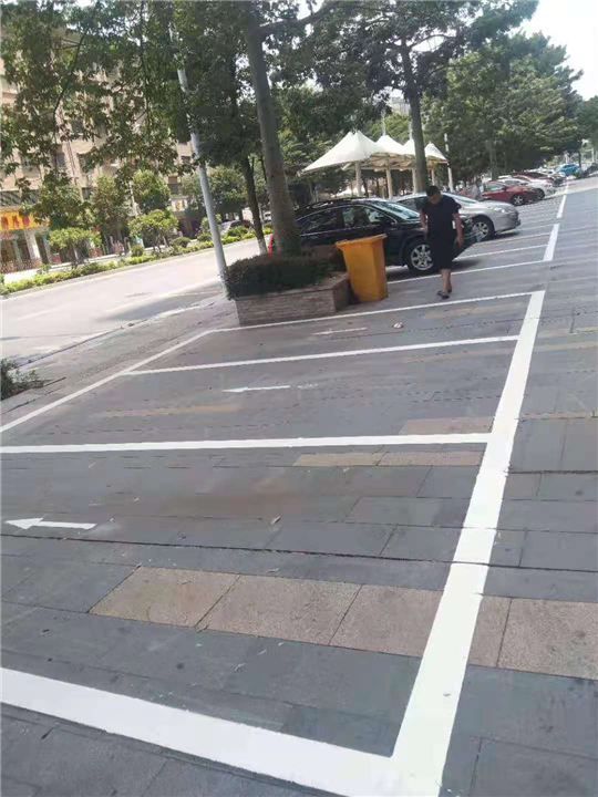 泉州马路划线