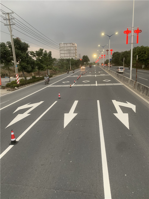 揭阳划斑马线