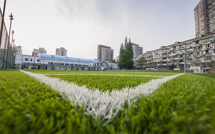 清苑硅PU球场施工团队