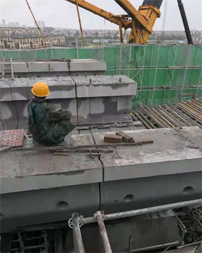 地铁挡土墙切割