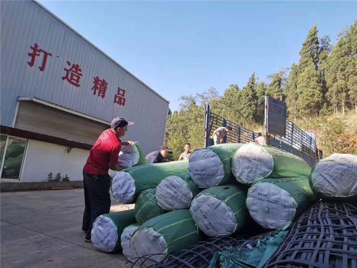 西山区土工布