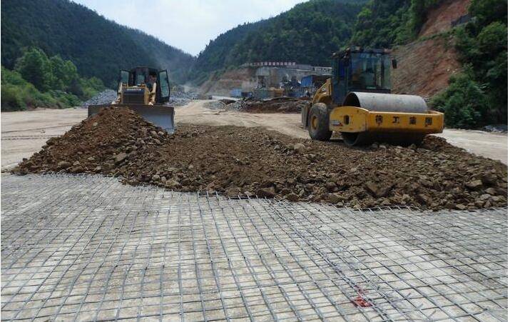 石林县塑料拉伸土工格栅