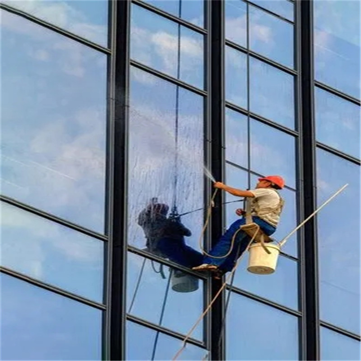 温州高空清洗玻璃