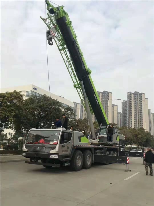 荔湾区吊车出租价格实惠