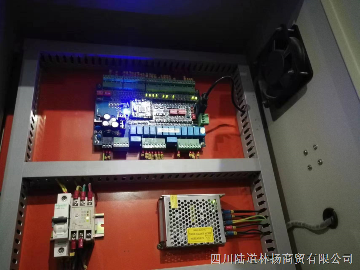 重庆美的中央空调维修 螺杆机 多联机 模块机 空气能热水器