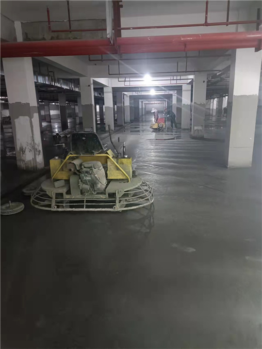 上海金刚砂耐磨地坪