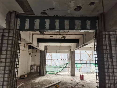 北京梁柱增大截面加固公司