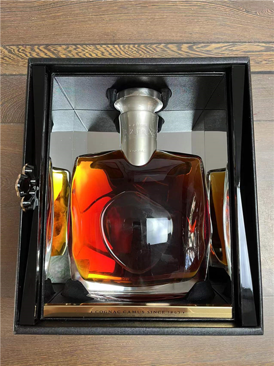 泉州卡慕干邑白兰地烟酒洋酒回收