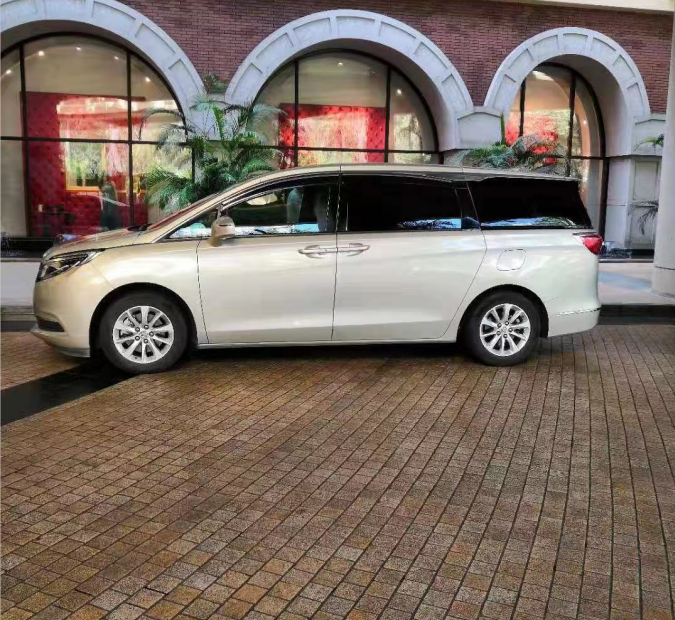 内蒙包车大概的费用