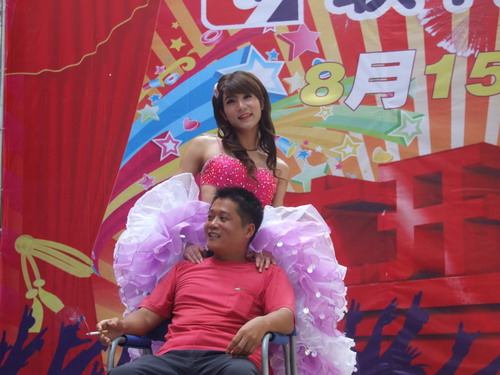 2009年8月15日新余联华超市城南店盛大开业 