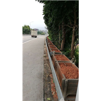 厦门防腐木水泥栏杆 厦门景区河堤道路仿木纹栏杆