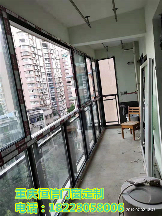 重庆门窗厂重型门窗案例图 