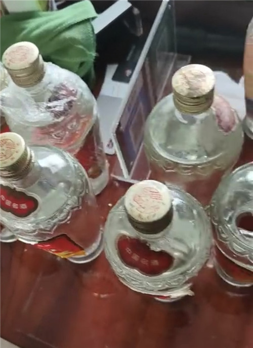 东莞回收名贵酒水联系方式