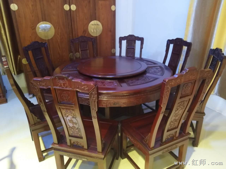 138圆雕花餐桌（材质：非洲酸枝、刺猬紫檀、**花梨） 