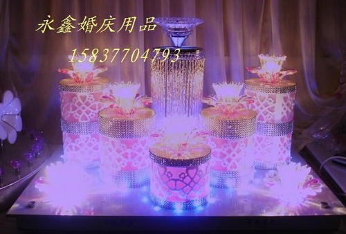 五福临门烛台
