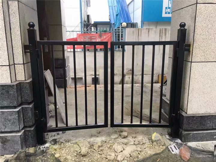 四川铁艺