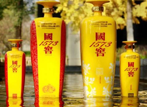 新津兴义烟酒高价回收 新津兴义长期上门回收烟酒礼品 