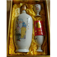 阳光城烟酒高价回收 阳光城长期上门回收烟酒礼品 